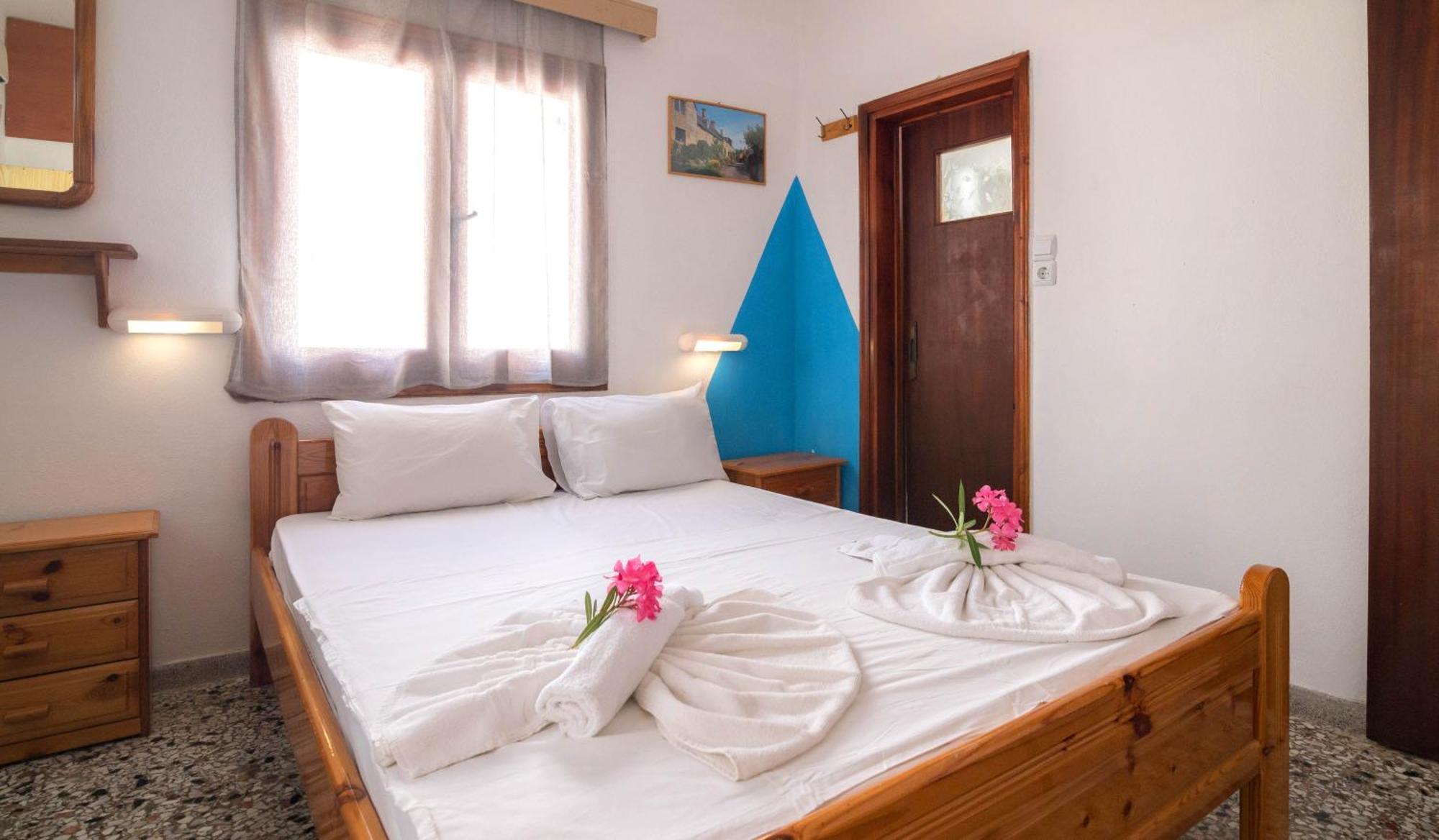 Minoa Sea Rooms Tsoútsouros Dış mekan fotoğraf