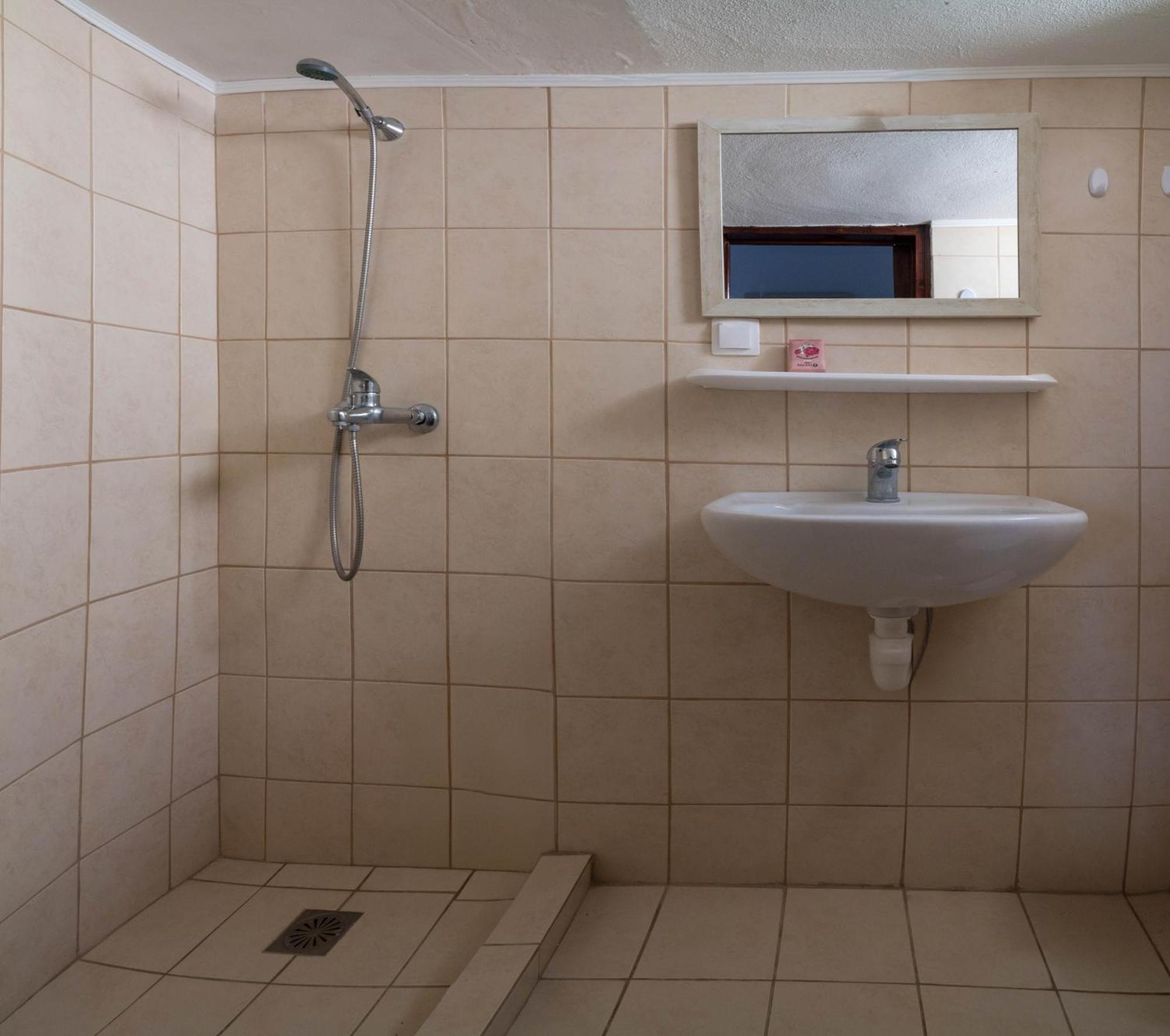 Minoa Sea Rooms Tsoútsouros Dış mekan fotoğraf