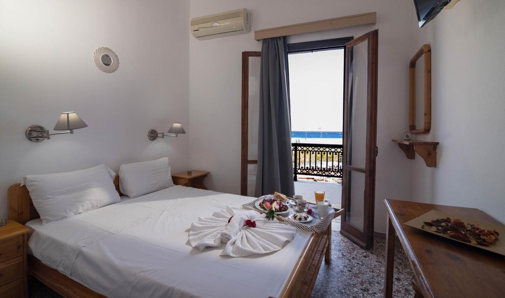 Minoa Sea Rooms Tsoútsouros Dış mekan fotoğraf