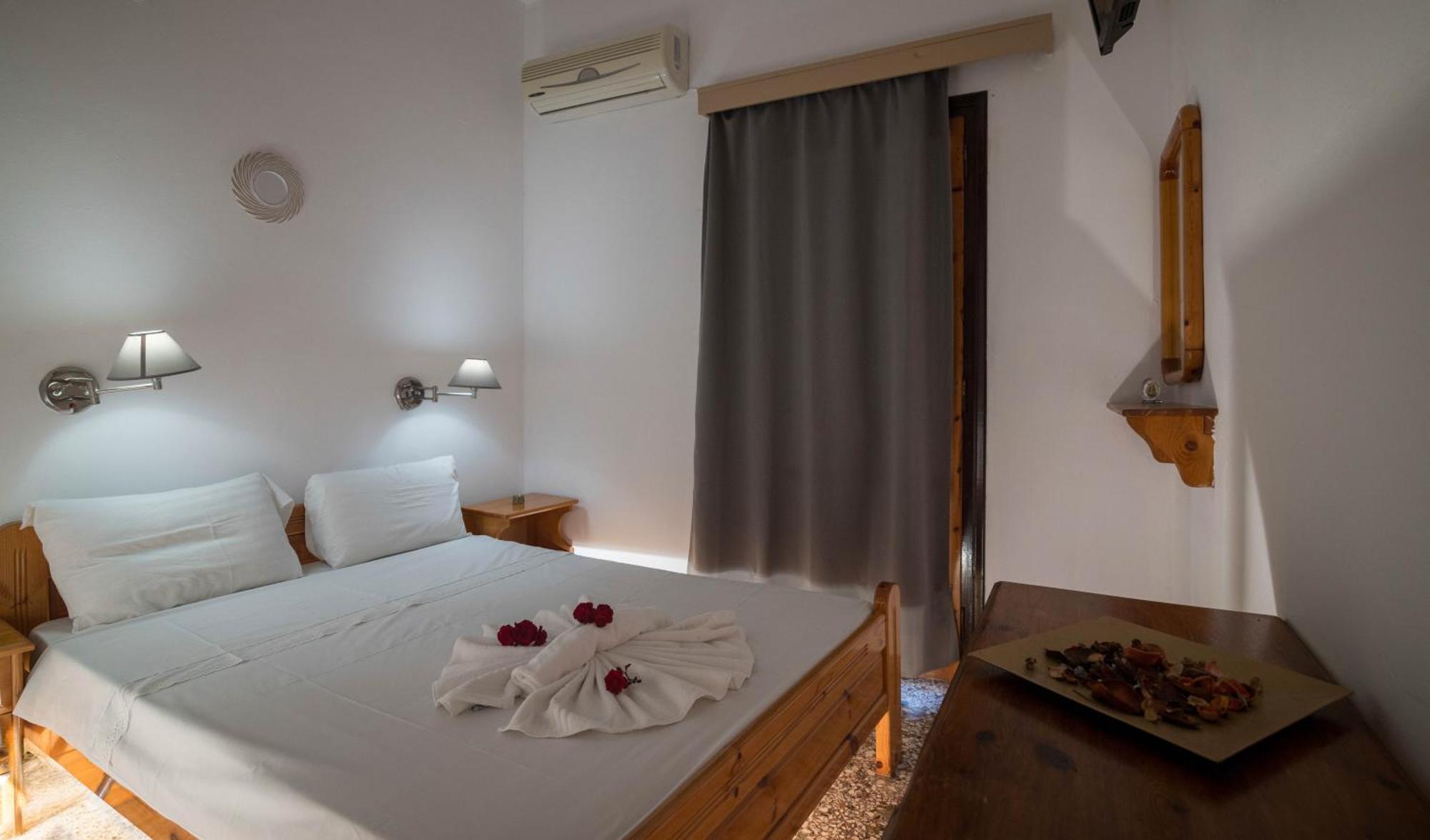Minoa Sea Rooms Tsoútsouros Dış mekan fotoğraf