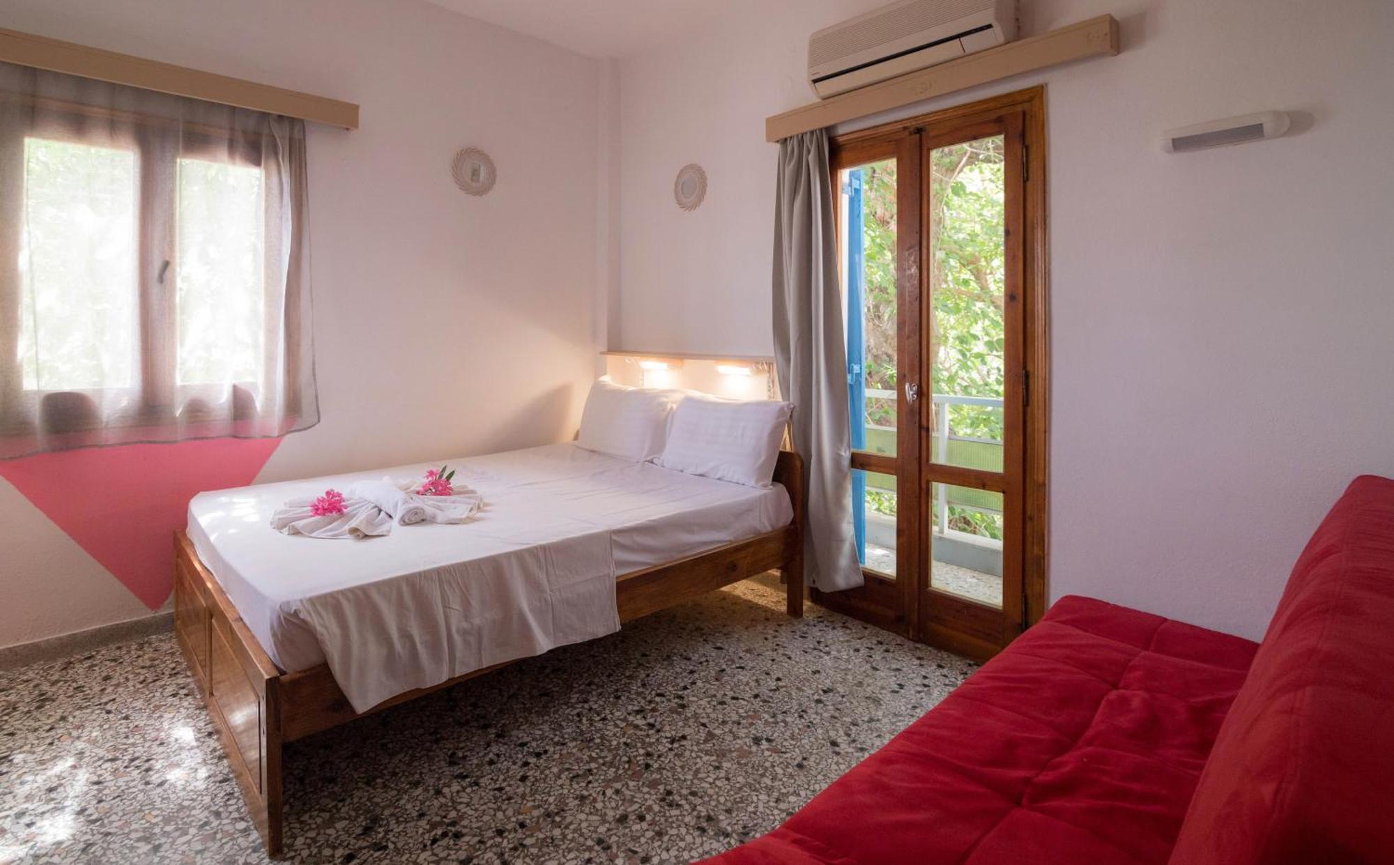 Minoa Sea Rooms Tsoútsouros Dış mekan fotoğraf